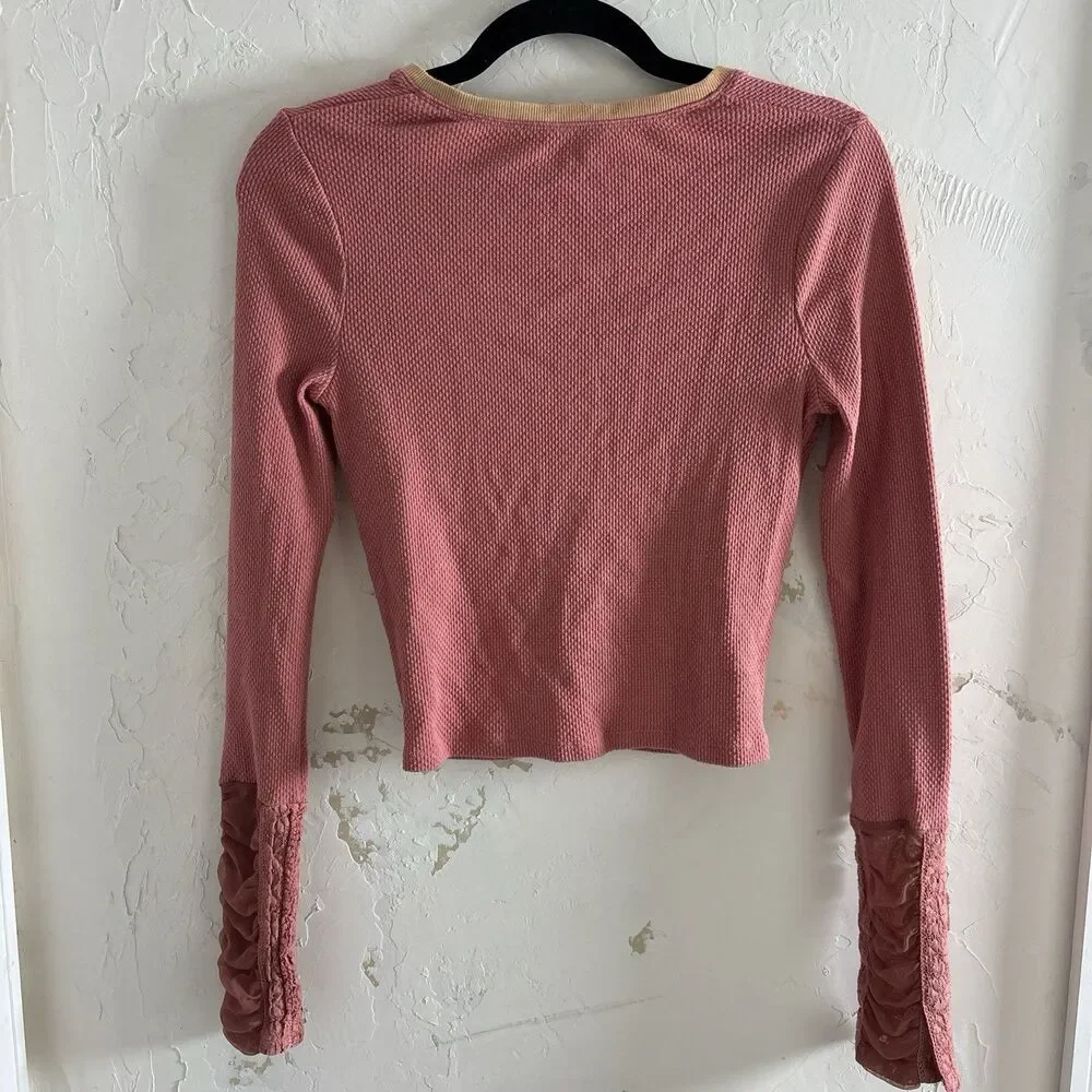 Free People $98 Wear Me Out Rose Thermal Shirt Top XSmall Boho Cottagecore
